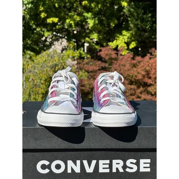 NEW Converse Girls Chuck Taylor All Star Glitter Ox Casual Sneaker - Youth 2Y - Picture 3 of 8